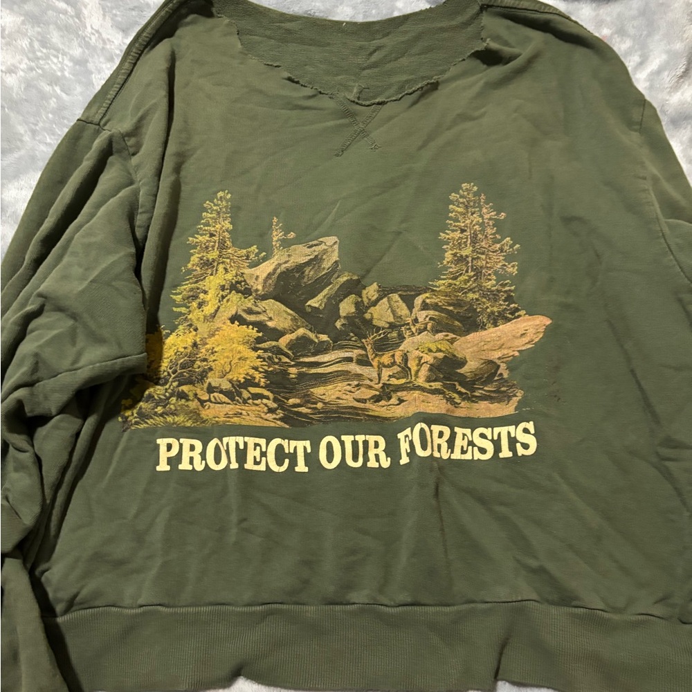 Urban Outfitters crewneck